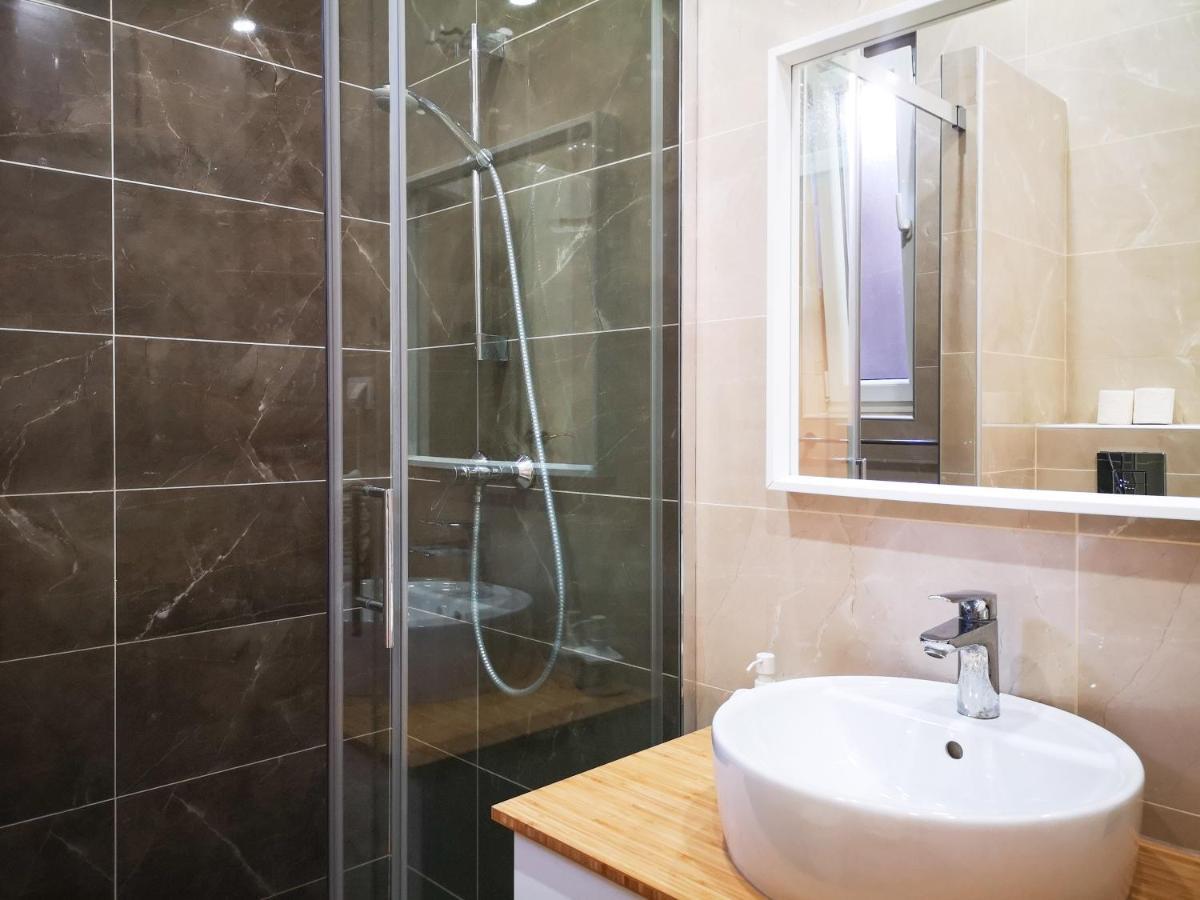 Filinhome Stefanovica Suite 8 Nowy Sad Zewnętrze zdjęcie